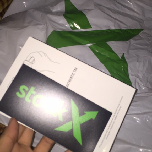 Cross body - Picture 6 of 8